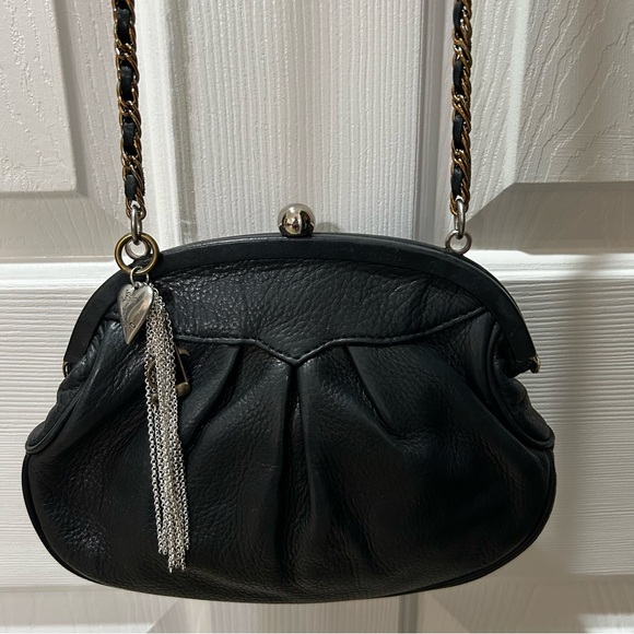 Rhythm & Rhyme Super Soft Black Leather Crossbody Bag - Picture 3 of 9
